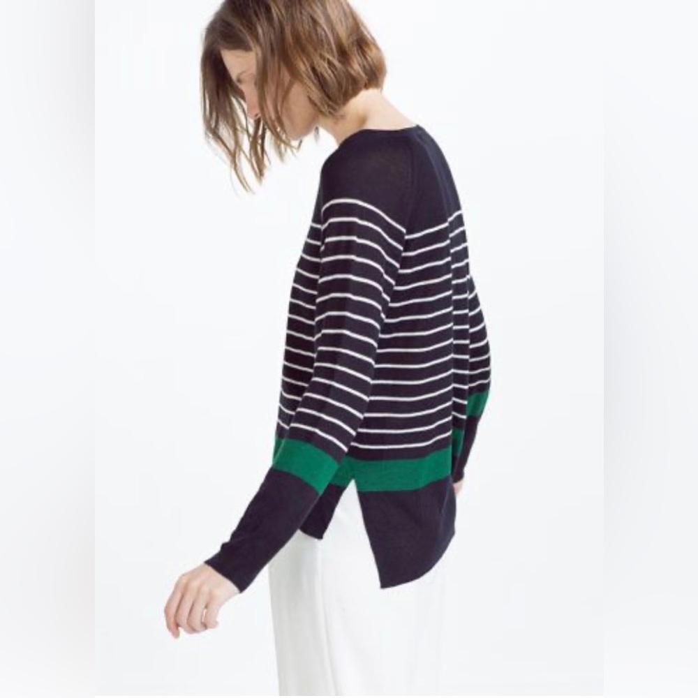 ZARA KNIT Hi-Lo Stripped Top Light LS Sweater Shirt Sz small BLK White Pullover